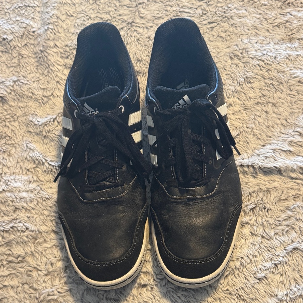 Adidas Men's Black and White golf shoes